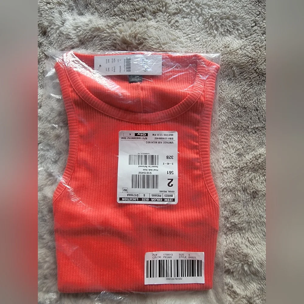 NWT J. Crew New favorite tank top in vintage rib, size small - Picture 7 of 8